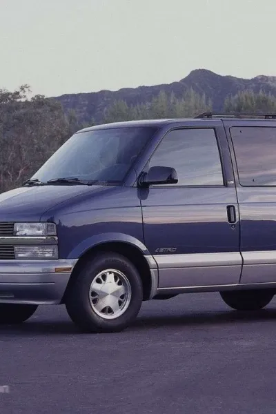1995 Chevrolet Astro photo
