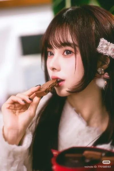 Gu Yizhou photo