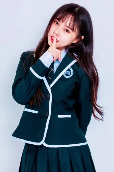 Gu Yizhou photo