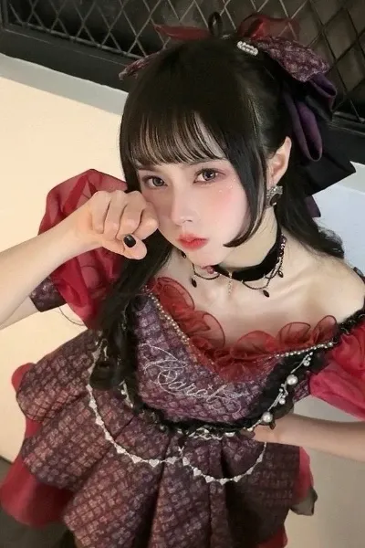 Gu Yizhou photo