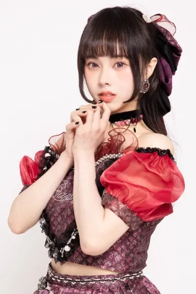 Gu Yizhou photo