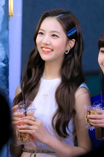 Kang Lena photo