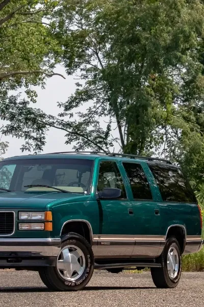 1995 GMC Suburban k-1500 photo
