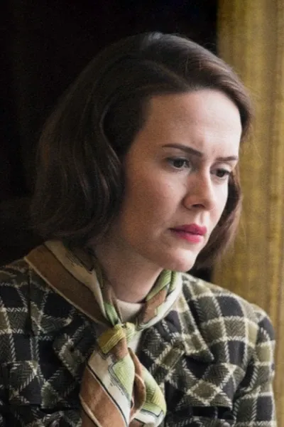 Abby Gerhard (Carol)