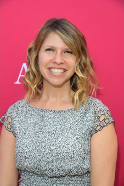 Valerie Weiss