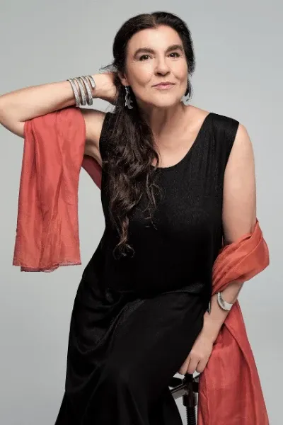 Lydia Koniordou
