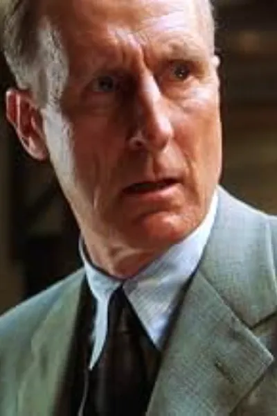 Warden Hal Moores