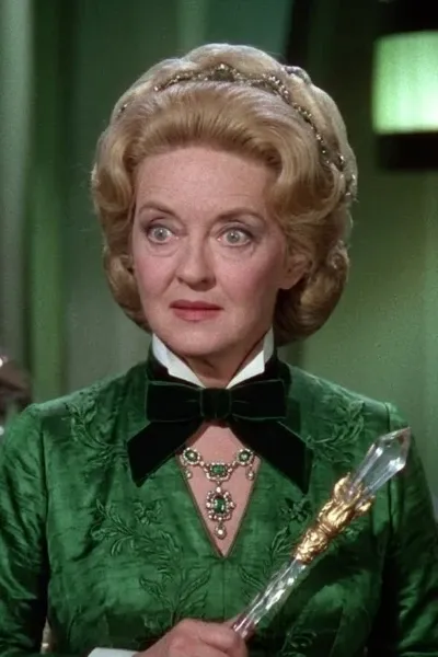 The Sorceress of Oz (Character)
