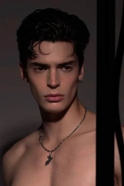 Santiago Cisneros photo