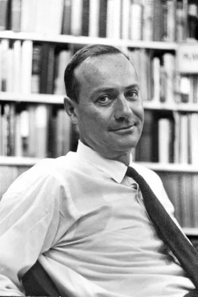 Ross Macdonald photo