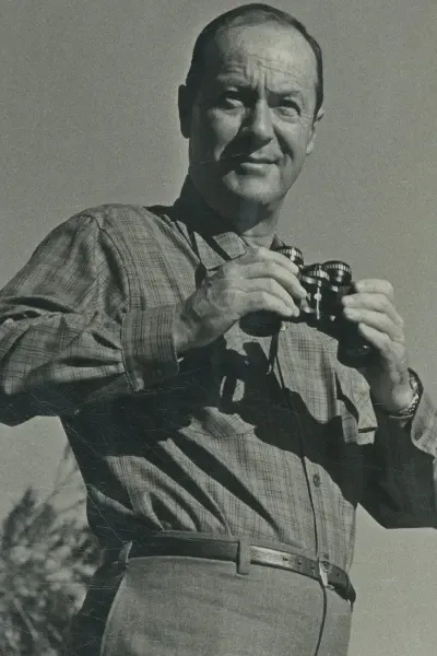 Ross Macdonald photo