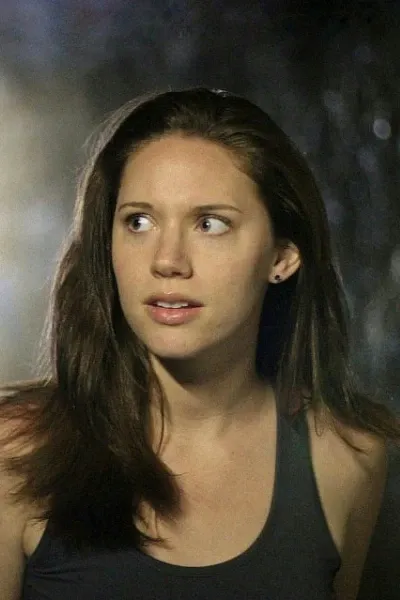Callie Russel (Absentia)