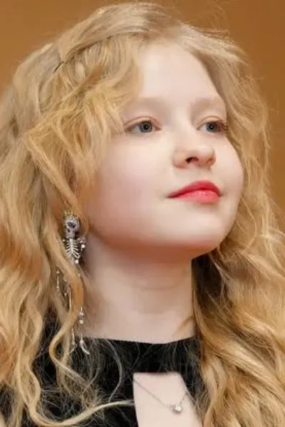 Eva Smirnova photo