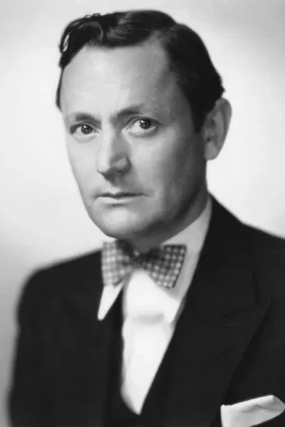 Roscoe Karns
