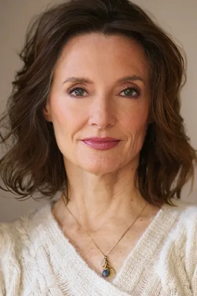 Amie MacKenzie