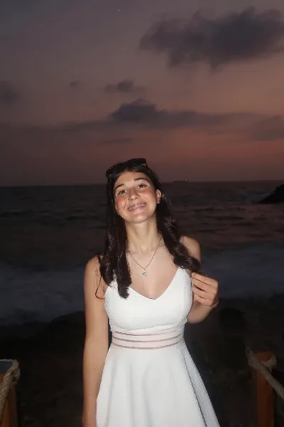 Sima Hesri photo