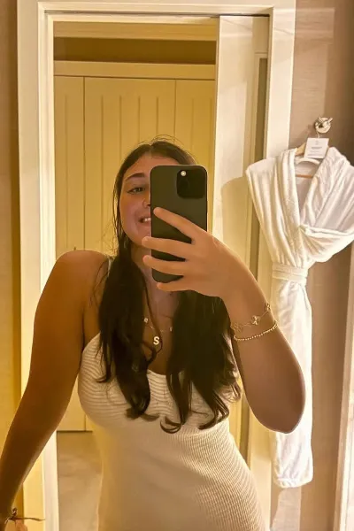 Sima Hesri photo