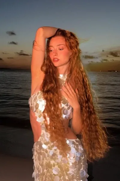 Alana Chochieva photo