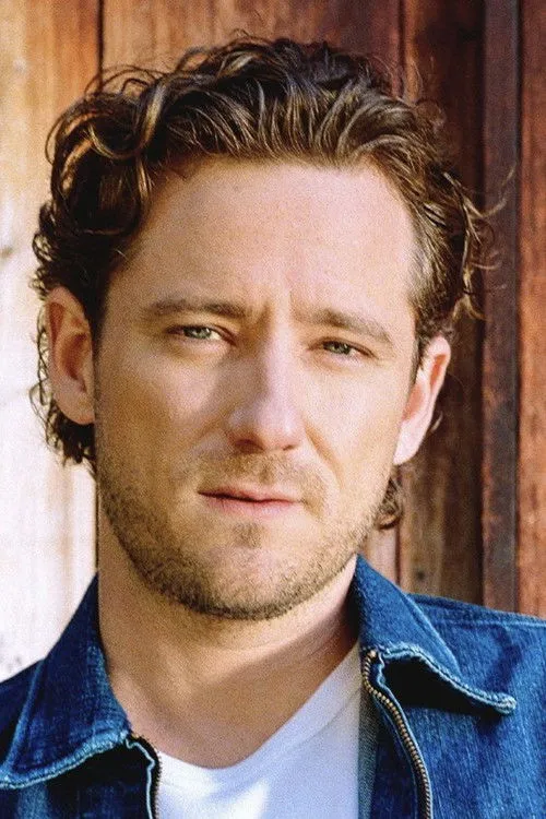 Lewis Pullman photo