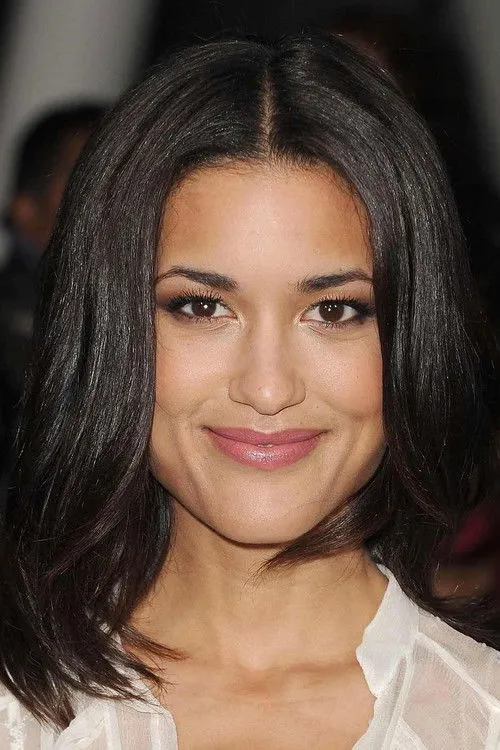 Julia Jones photo
