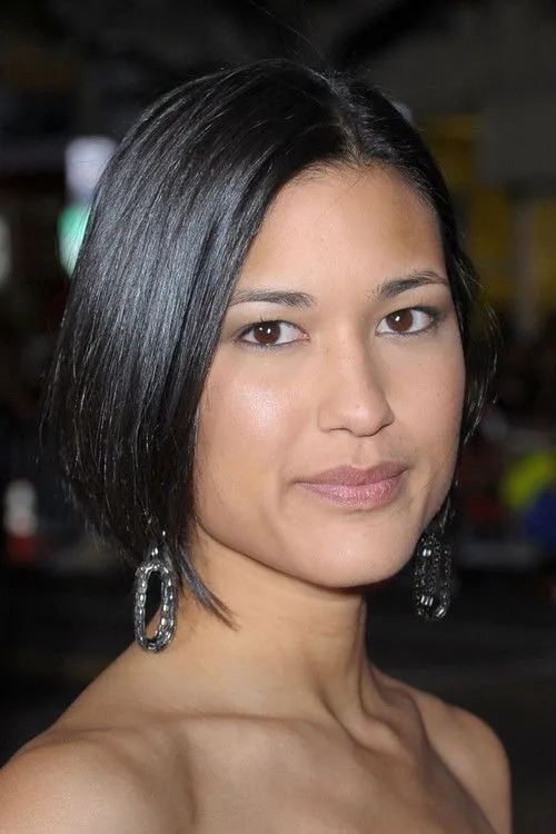 Julia Jones photo