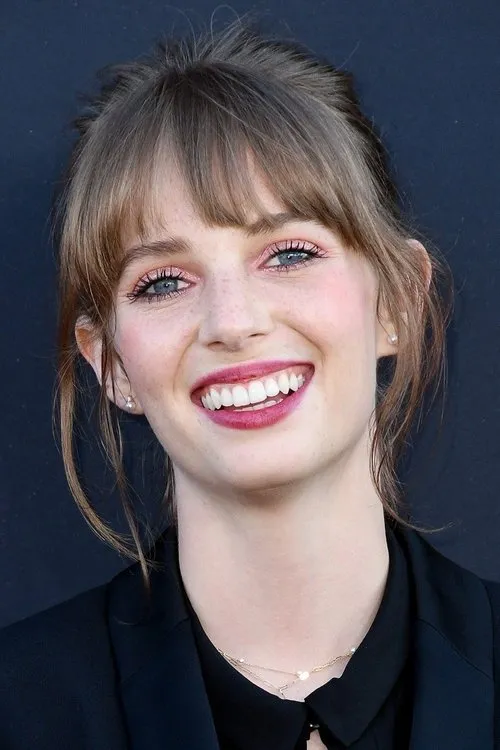 Maya Hawke photo