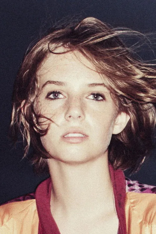 Maya Hawke photo