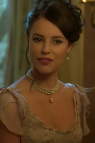 Paolla Oliveira photo