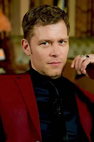 Joseph Morgan photo