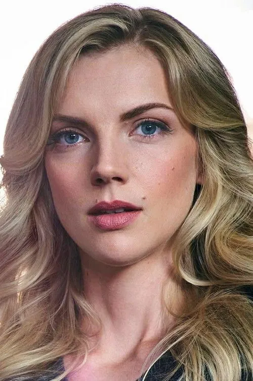 Kara Killmer photo