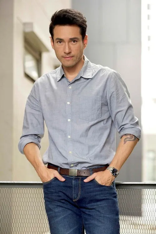 Jason Young photo