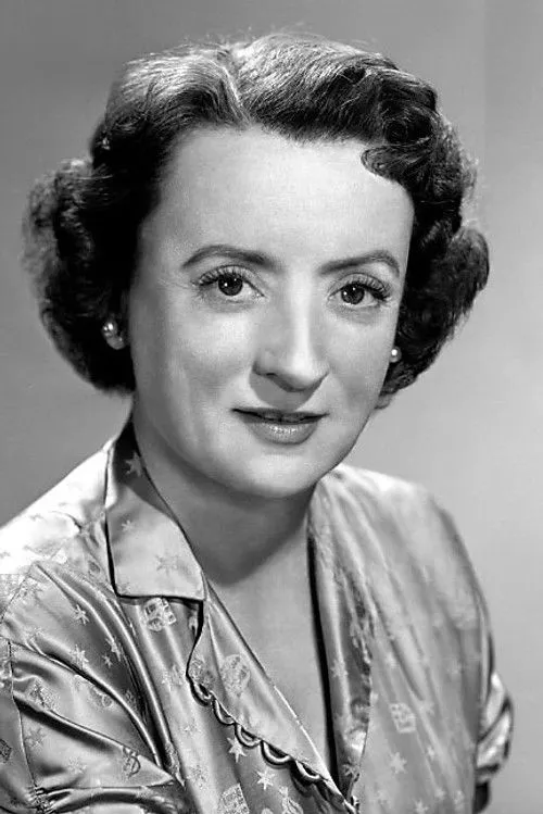Mildred Natwick photo