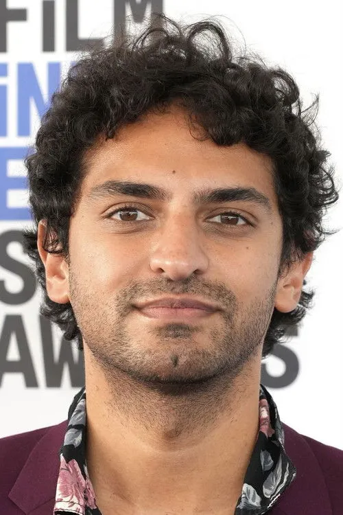 Karan Soni photo