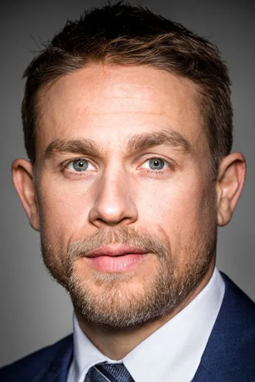 Charlie Hunnam photo