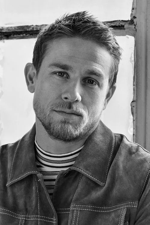 Charlie Hunnam photo