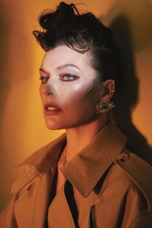 Milla Jovovich photo