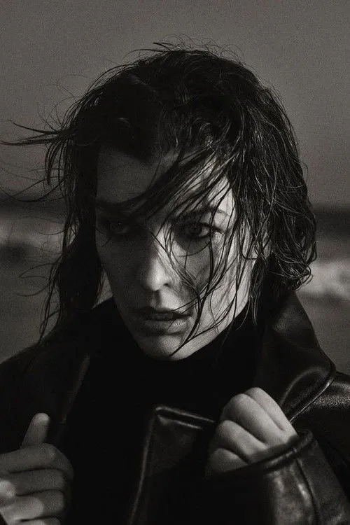 Milla Jovovich photo