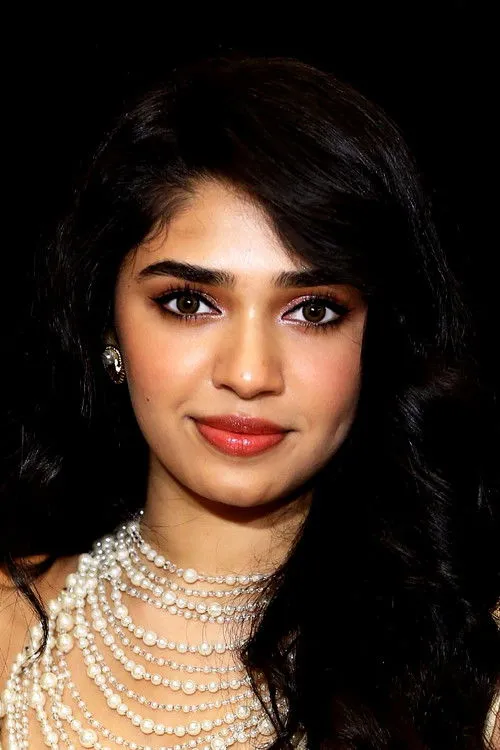 Krithi Shetty photo