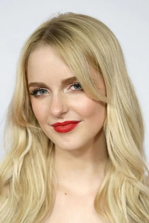 Mckenna Grace photo