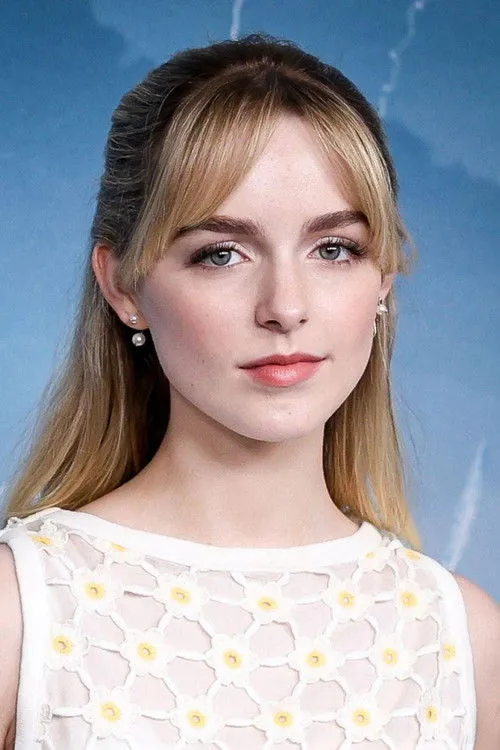 Mckenna Grace photo