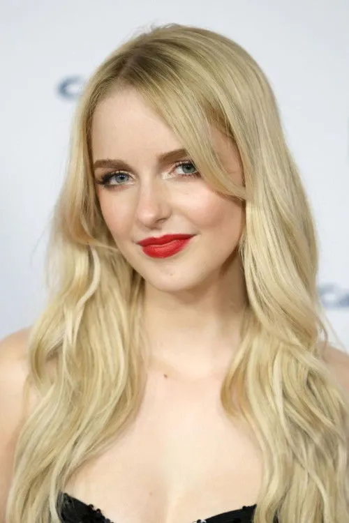 Mckenna Grace photo