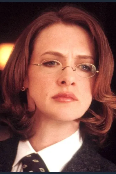 Joan Cusack photo