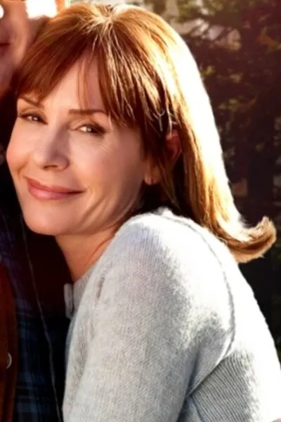 Joan Cusack photo
