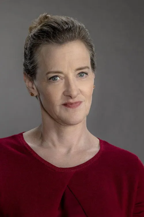 Joan Cusack photo