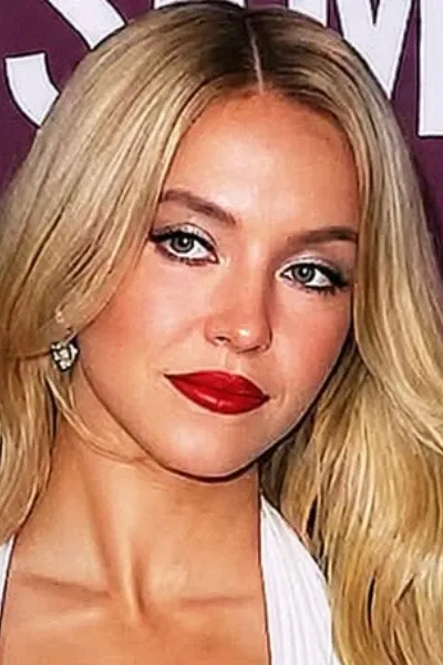 Sydney Sweeney photo