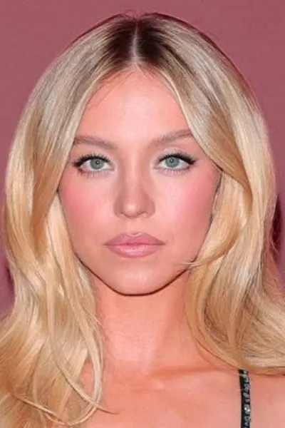 Sydney Sweeney photo