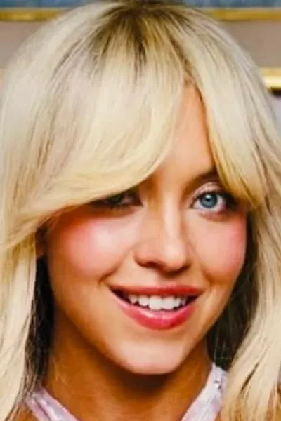 Sydney Sweeney photo