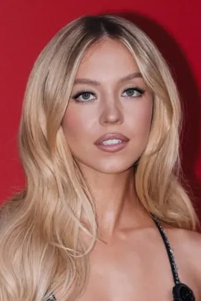 Sydney Sweeney photo