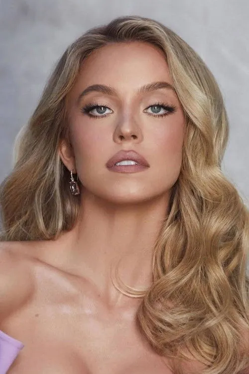 Sydney Sweeney photo