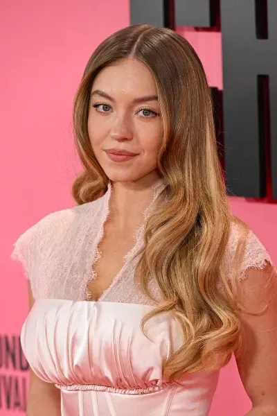 Sydney Sweeney photo
